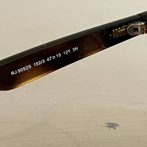 Sunglasses Ray Ban Junior RJ 9052S - Picture 5 of 5